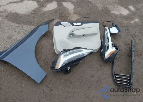 2021 Volvo Xc60 Recharge Plug-In Hybrid T8 Inscription z USA, uszkodzony, nr VIN YV4BR0DL2M1675445